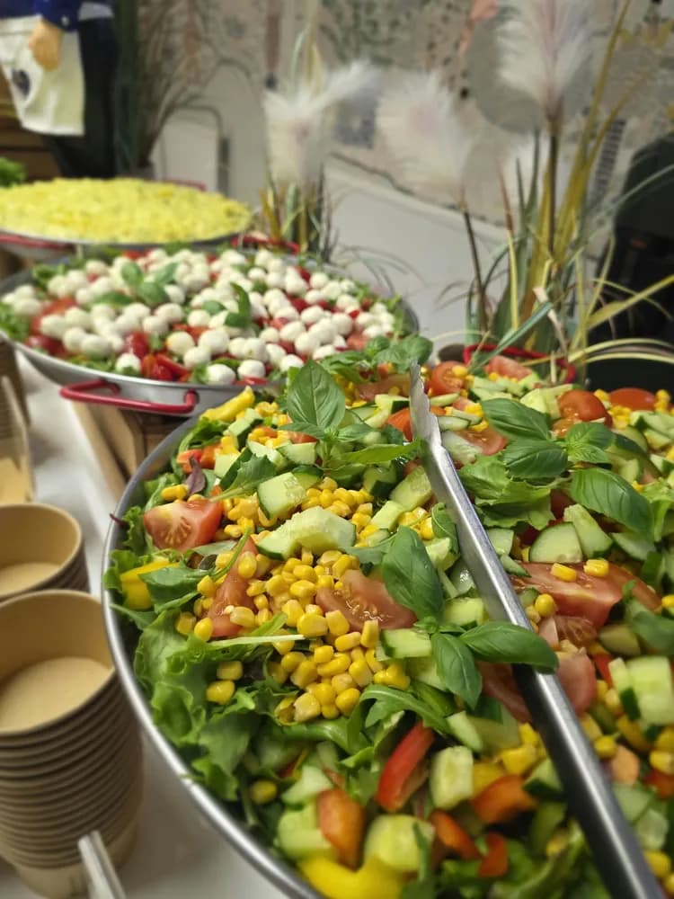 Salate am Buffet